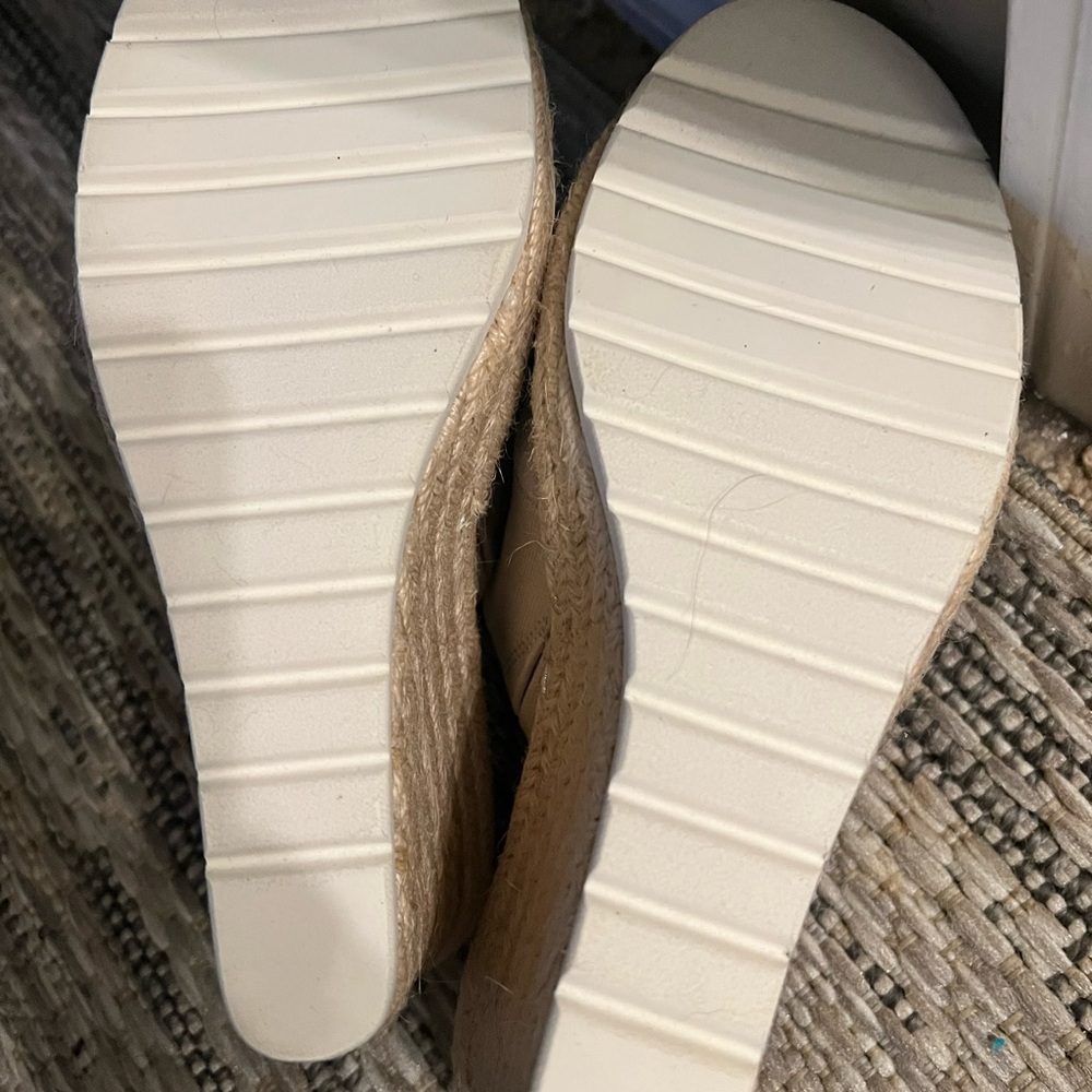Toms Beige Espadrille Wedge Slides - Picture 5 of 6